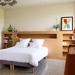 Prieuré Saint-nicolas - Les Maisons Couette-café 4*