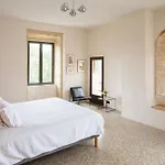 Couette-café Prieuré Saint-nicolas - Les Maisons 4*