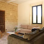 Prieuré Saint-nicolas - Les Maisons Couette-café