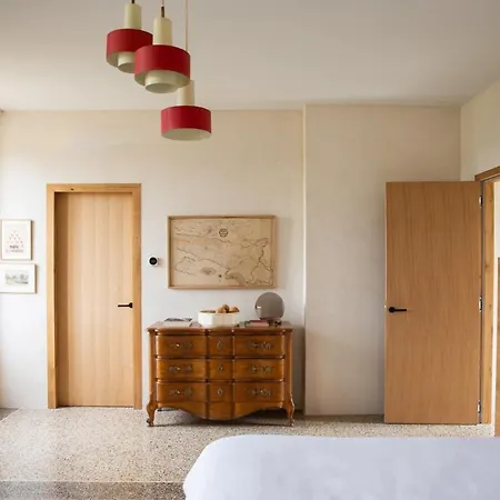 Frühstückspension Prieure Saint-nicolas - Les Maisons 4*