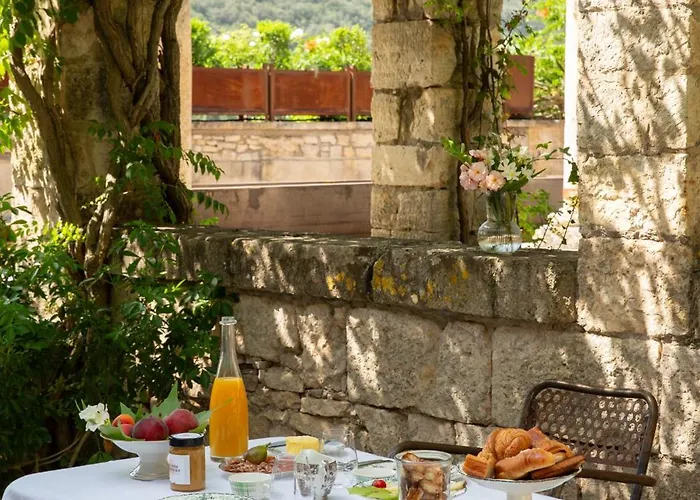 Prieure Saint-nicolas - Les Maisons