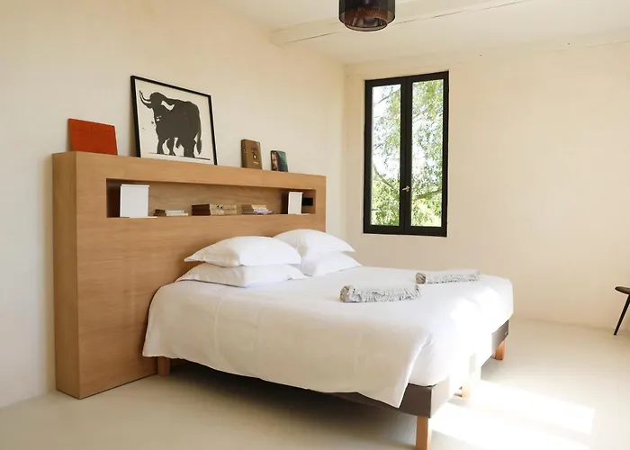 Alojamento de Acomodação e Pequeno-almoço Prieure Saint-nicolas - Les Maisons