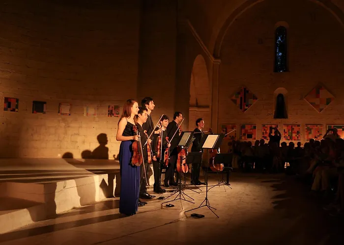 Prieure Saint-nicolas - Les Maisons Alojamento de Acomodação e Pequeno-almoço Blauzac (Gard)